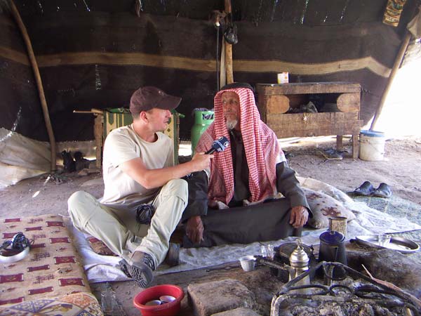 Jordanien, auf eine Tasse Tee im Beduinenzelt